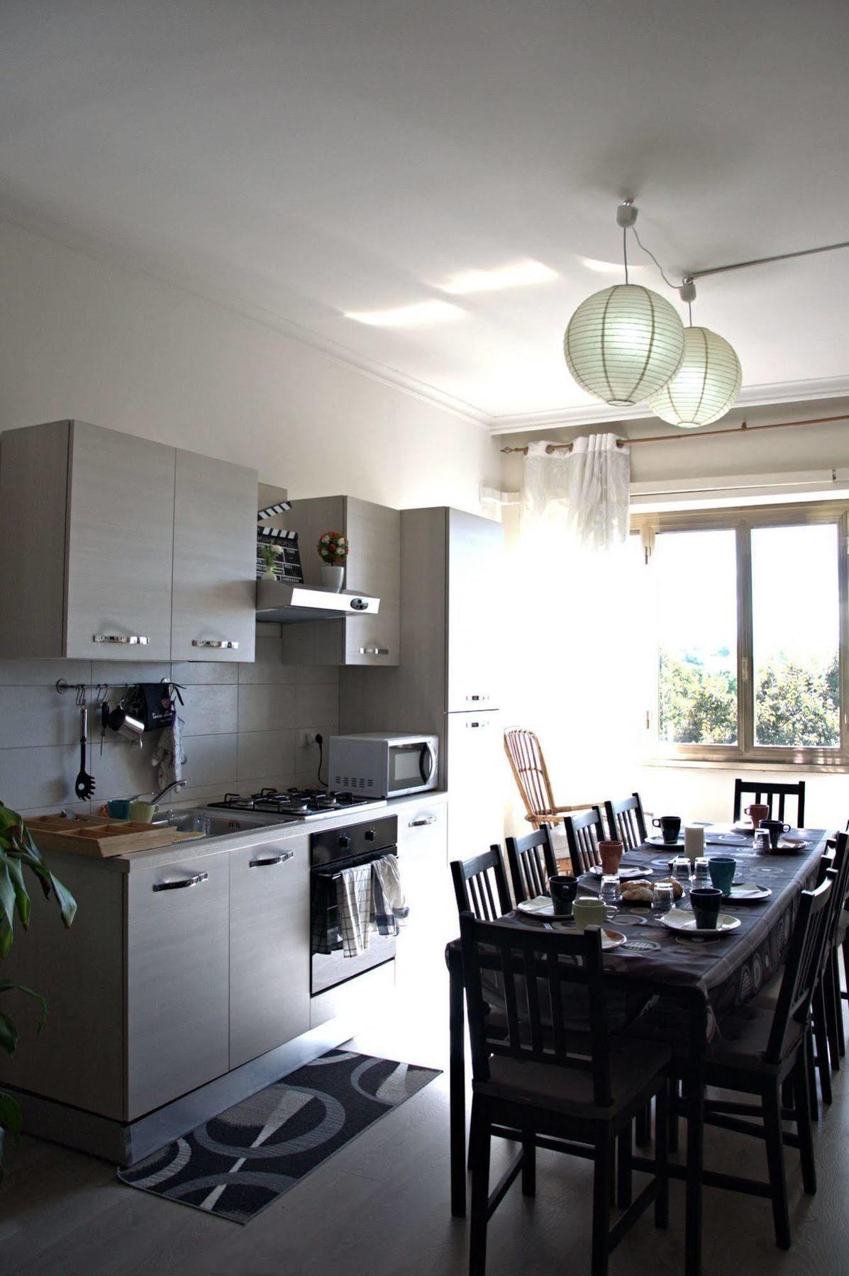Bed & Breakfast Movie Roma